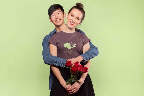 t-shirt-mockup-of-a-woman-hanging-out-with-her-boyfriend-on-valentine-s-day-25417
